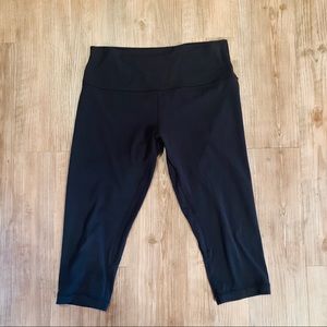 Lululemon crop